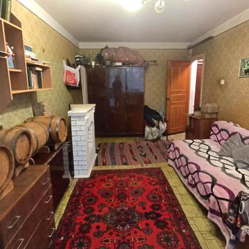 Нескорених вул., 33е