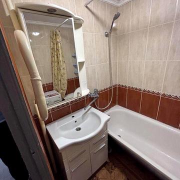 Продаж 1к Квартира Михайла Лушпи проспект