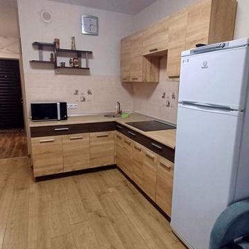 Академіка Сахарова вул., 3-В