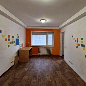 До метро Лісова пішки! Диван і шафка є! Газ! Можна з тваринами !