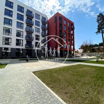 Широка вул., 22-В