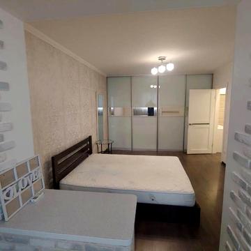 Білицька вул., 18