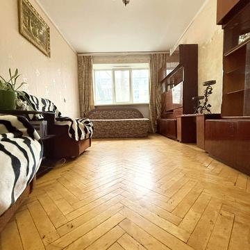 Івана та Юрія Лип вул. (Гайдара), 6