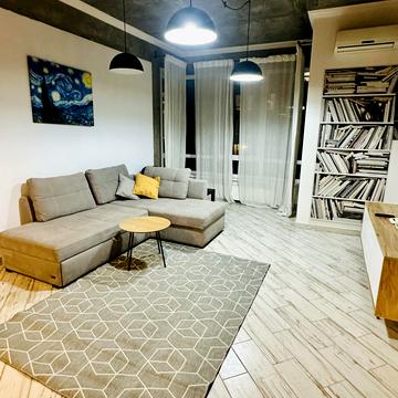 Ділова вул. (Димитрова), 4