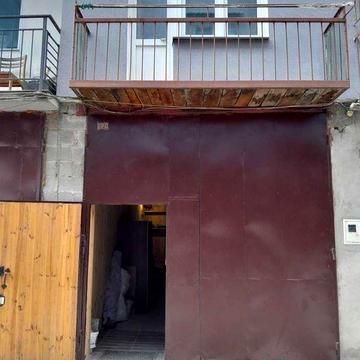 Продаеться капітальний гараж