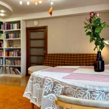 Без% Продаж 2 кім.кв. 45м2  Бульвар Верховної Ради 3,метро Лівобережна