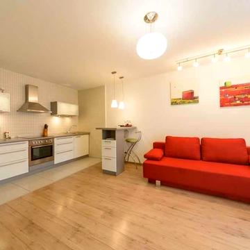 Продаж 2-кімн. квартири по вул. Саксаганського