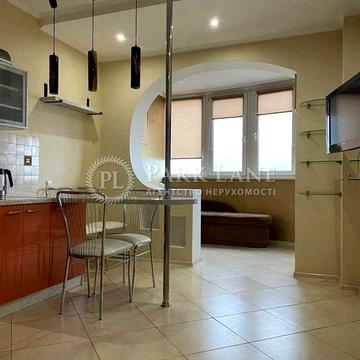 Оболонь Продаж 1к квартири 59 кв м Івасюка 47а метро Мінська