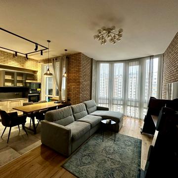 Деміївська, 13