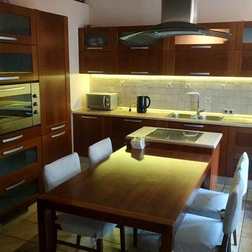 Пропонується елітна дворівнева квартира, вул. Шопена 8, з терасою