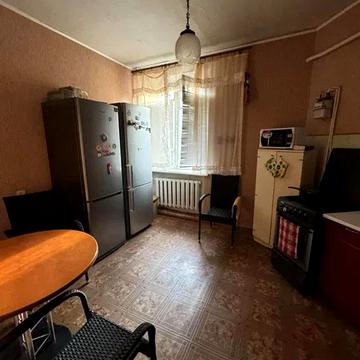 Віталія Грицаєнка просп., 13