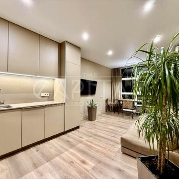 Предславинська вул., 3-А