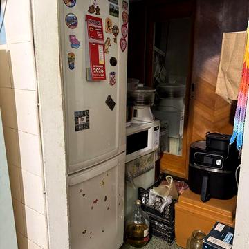 Продається 2-кімн. квартира . Вул. Кубійовича польский люкс.