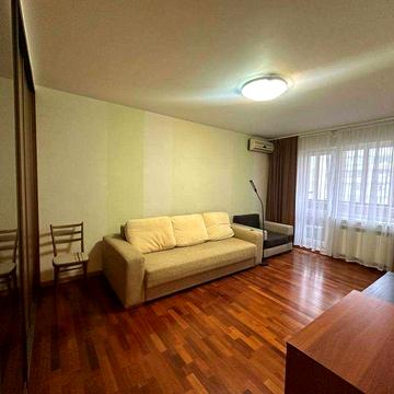 Оренда 2-х кім. квартири Дарницький р-н вул. Лариси Руденко. Позняки