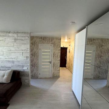 Продам власну 1 кімнатну квартиру  вул. Сучкова 31