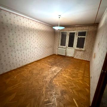 Євгена Танцюри вул., 27