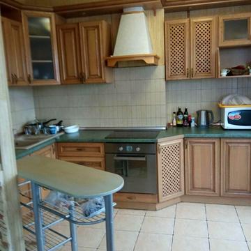 Анни Ахматової вул., 13-Д