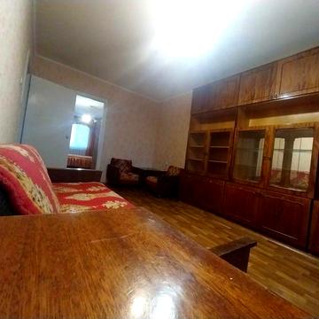 Сдам двухкомнатную квартиру на ул. Защитников Украины (Одинцова)