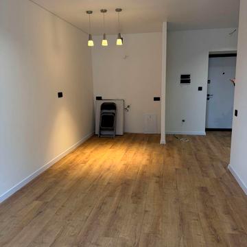 Бориса Тлехаса вул., (Будинок 3)