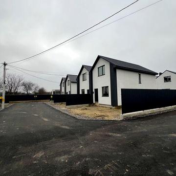 Продаж 3к Дуплекс Мирна вулиця