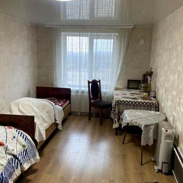 Продається будинок 90 квадратів, 26 соток землі.