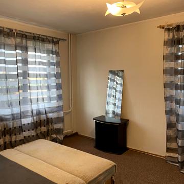 Зої Гайдай вул., 10