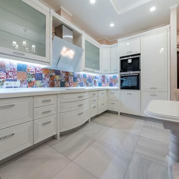 Євгена Коновальця вул. (Щорса), 44-А