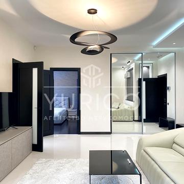 Андрія Верхогляда вул. (Михайла Драгомирова), 3