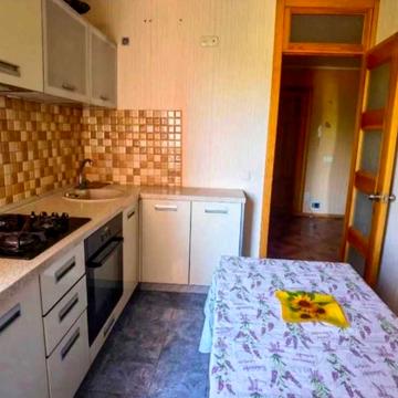 Чернишевська вул., 87