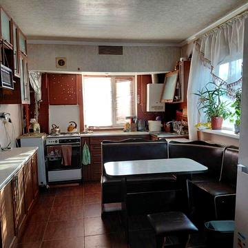 Продаётся дом (Октябрьское, кольцо)