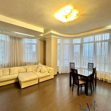 УЮТНАЯ 3х комн в ЖК Французский! 2 спальни и студия!