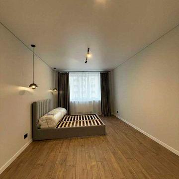 Продаж 1 к квартири якісний ремонт Озерна