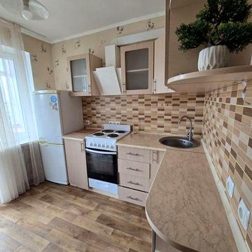 Сдам 1ю квартиру на Покровском