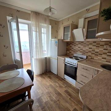 Сдам 1ю квартиру на Покровском