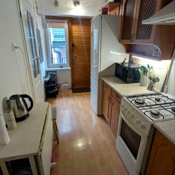 Стрийська вул., (Будинок)