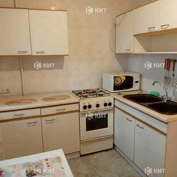 Гвардійців-Широнінців вул., 28б