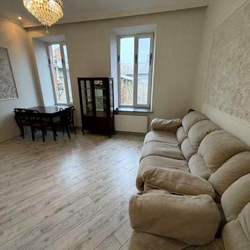 Продаж квартири 40м2, Конторська, 25