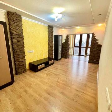 Оренда 3-х кімнатної в центрі (Курсова)