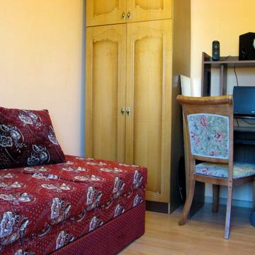 Європейського Союзу просп. (Правди), 88-А