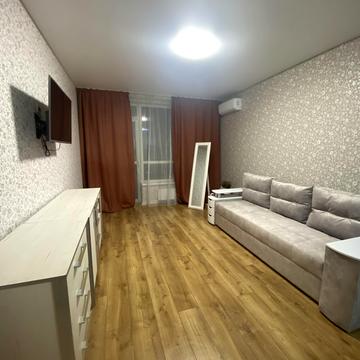 Осокорська вул., 2а