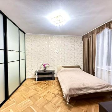 2к квартира, вул. Радистів, перша задача, теплий цегляний будинок