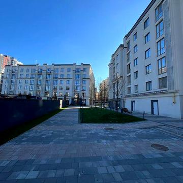 ЗДАНИЙ ЖК Комунікації підключені квартира під ремонт