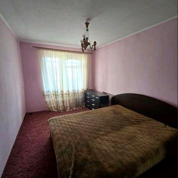 Оренда квартири 3 кім Вул Золота