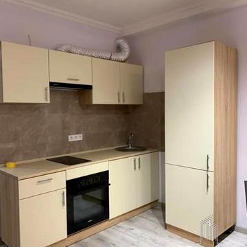 Михайла Максимовича вул. (Онуфрія Трутенка), 26-Б