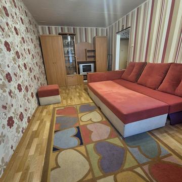 Слобожанський просп. (ім. газети Правда), 1