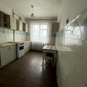 Продаж 3-квартири по вул.Степана Бандери.