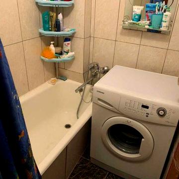 продам квартиру в коммунарском районе