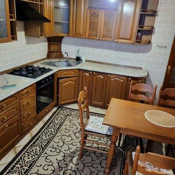 Здам квартиру 3 кімнатну