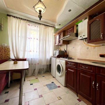 ЦЕНТР, вул. Ярослава Мудрого 27