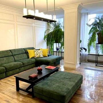 4-комнатная квартира .Отрадная /Французский бульвар